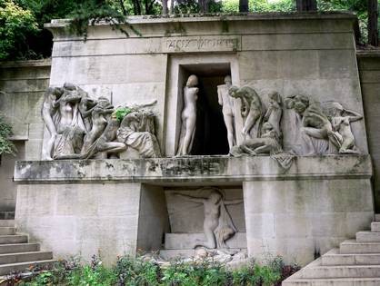Pere Lachaise Cemetery